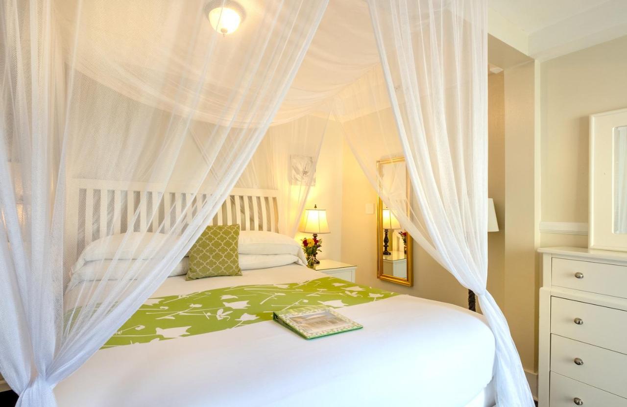 Duval Gardens Bed & Breakfast Key West Bagian luar foto