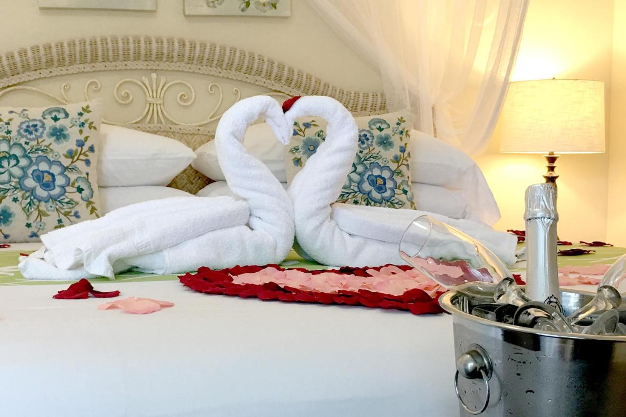 Duval Gardens Bed & Breakfast Key West Bagian luar foto
